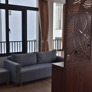 Simon Hotel