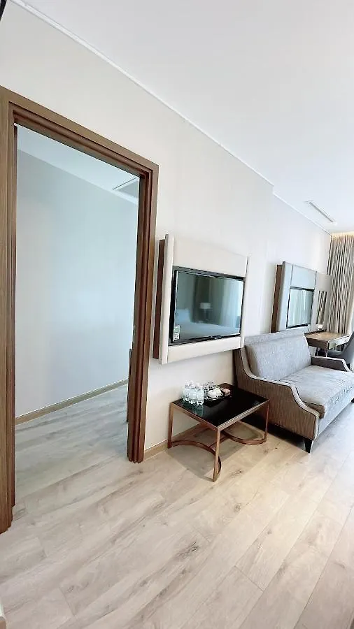 Panorama Beachfront 나트랑 0*,  베트남