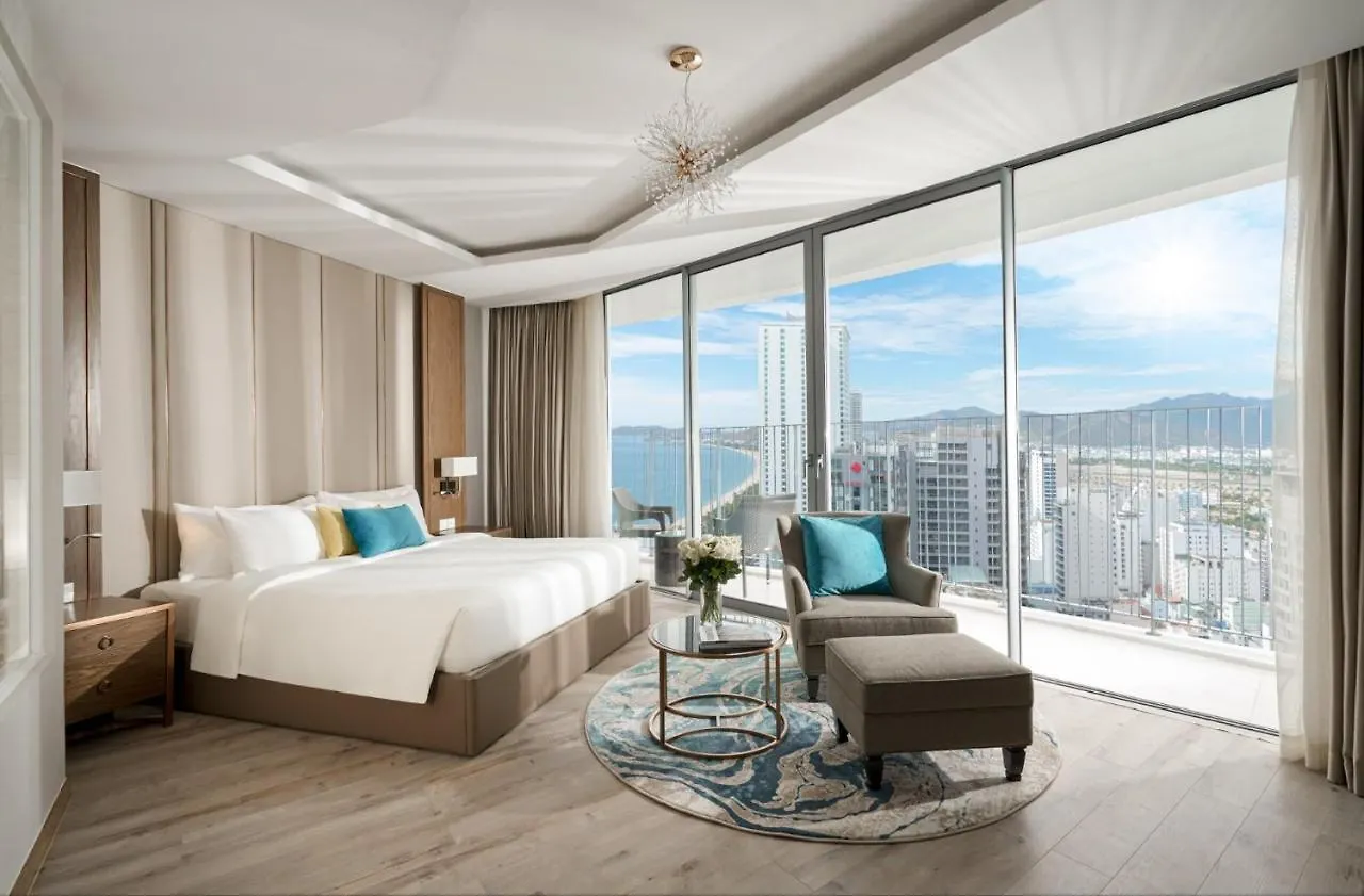 Panorama Beachfront 나트랑 0*,