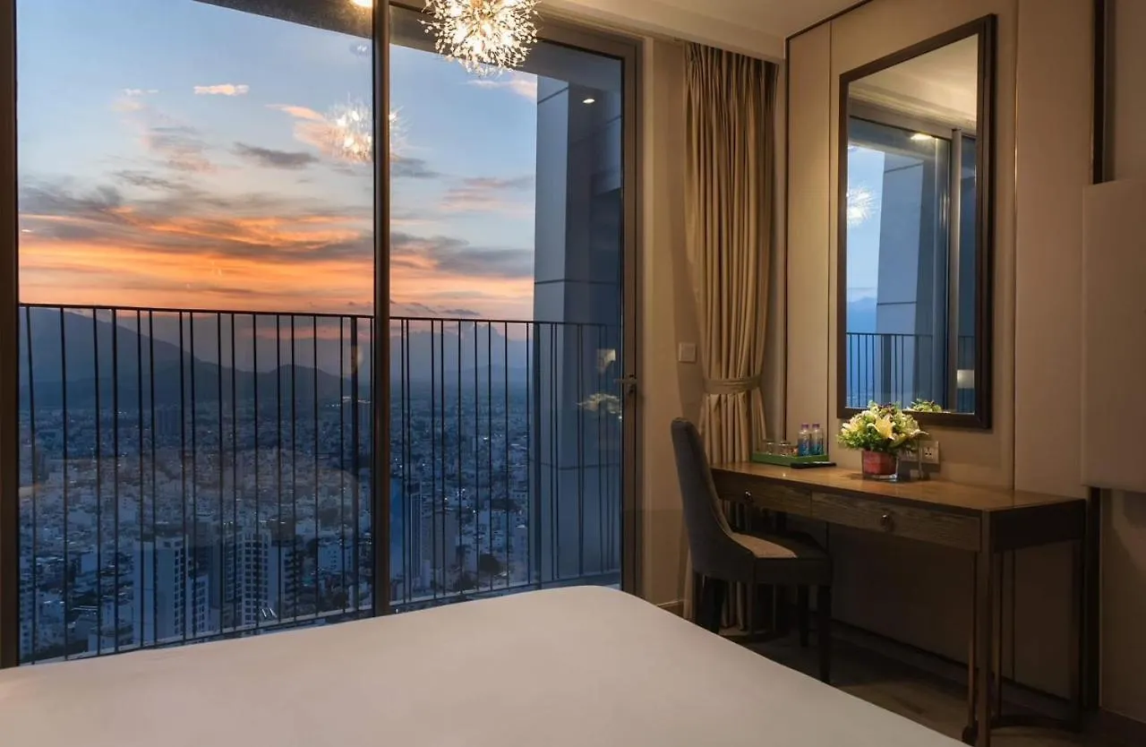 Panorama Beachfront 나트랑 아파트